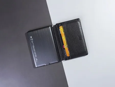 Портмоне с зарядным устройством INE, 4000 mAh