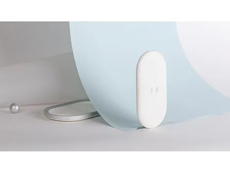 Внешний аккумулятор NEO Fly с магнитной док-станцией, 5000 mAh