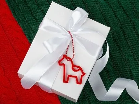 Подвеска «Лошадка с седлом»