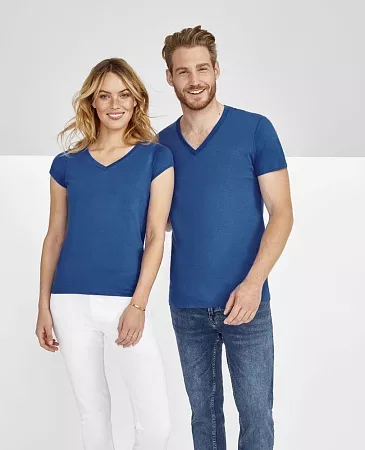 Футболка мужская MASTER 150 с глубоким V-обр. вырезом, черная