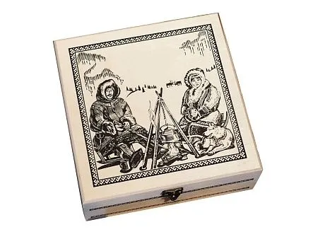 Подарочный набор c чаем Сокровища Севера в деревянной шкатулке