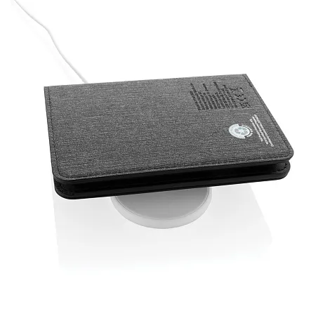 Обложка для паспорта Travelfinder с технологией Find My