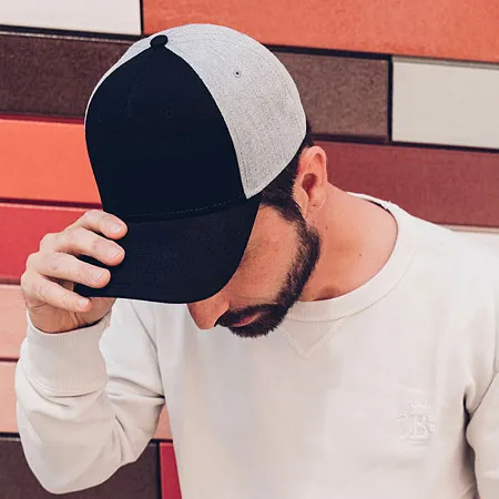 Бейсболка CONTEST, 6 клиньев, пластиковая застежка