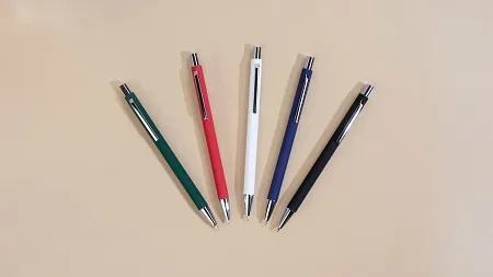 Блокнот "Magnet" с ручкой Trade на магните, с подставкой под смартфон