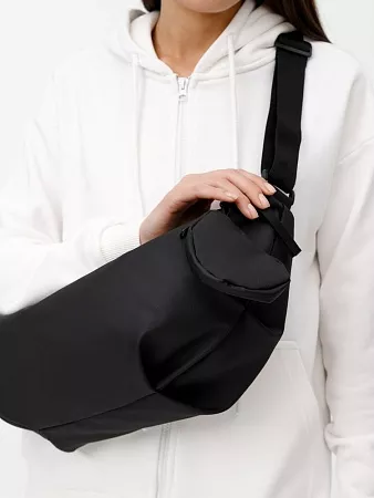 Сумка через плечо Altro, черная