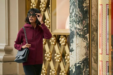 Толстовка с капюшоном на молнии женская Queen, белая