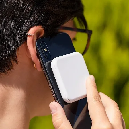 Беспроводное зарядное устройство-подставка "Satellite"