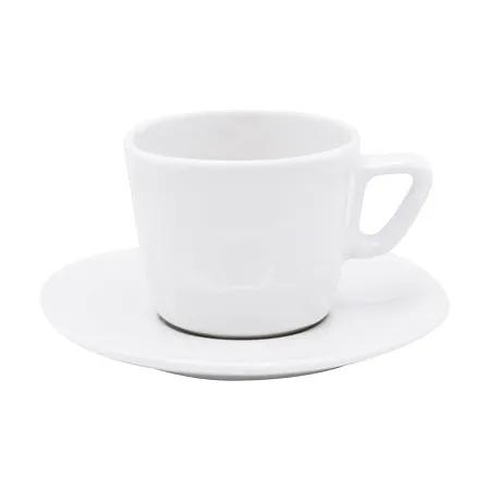 Чашка с блюдцем керамическая, белая 200 мл