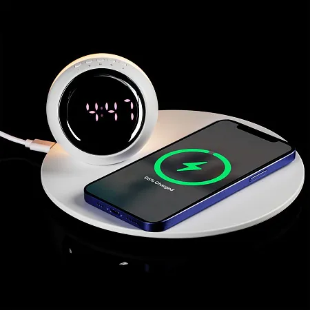 Станция беспроводной зарядки с часами и подсветкой GlobeBee, белая