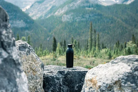 Вакуумная бутылка Flow из переработанной нержавеющей стали RCS, 500 мл