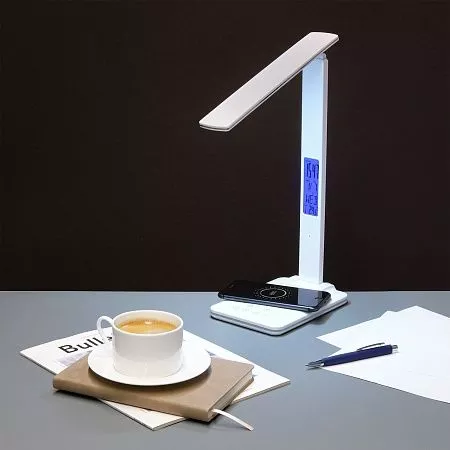 Настольная лампа Aura с беспроводной зарядкой