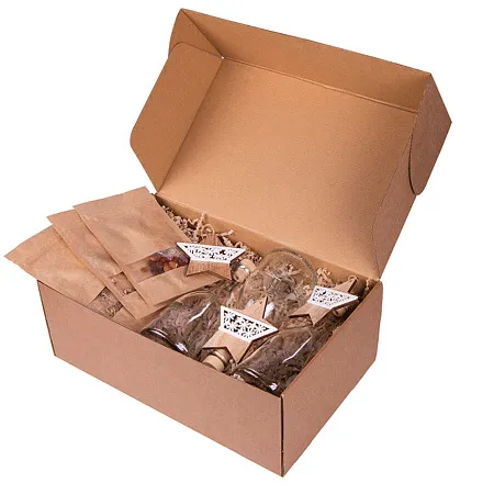 Коньячный набор: коньяк по-латгальски, миндальный коньяк, вишня на коньяке