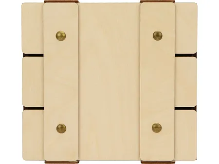 Деревянная подарочная коробка с крышкой Ларчик