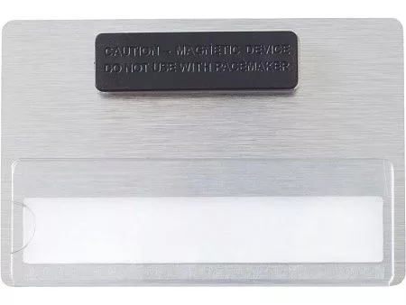 Магнитный металлический бейдж