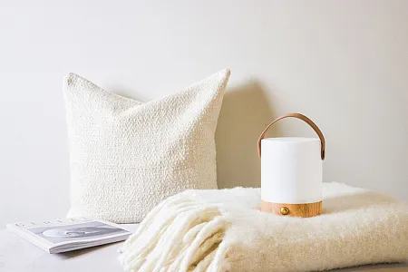 Лампа VINGA Narni из переработанного ABS RCS