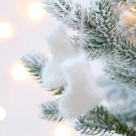 Подвеска на елку «Вьюшка», носочки, белая