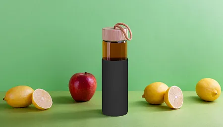 Бутылка для воды "Wellness" в силиконовом чехле, черный #
