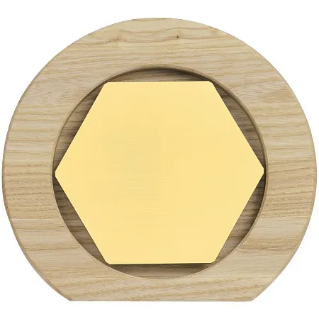 Стела Constanta Light, с золотистым шестигранником