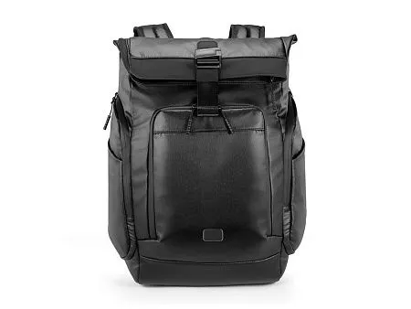 Водостойкий рюкзак Giant для ноутбука 15.6