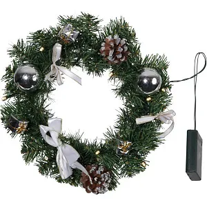 Венок еловый DECORAGE, диаметр 30 см, 10 LED ламп, на батарейках, зелёная хвоя, серебристые украшени