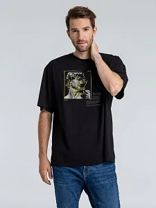 Футболка оверсайз «He is So Pretty. Нептун», белая