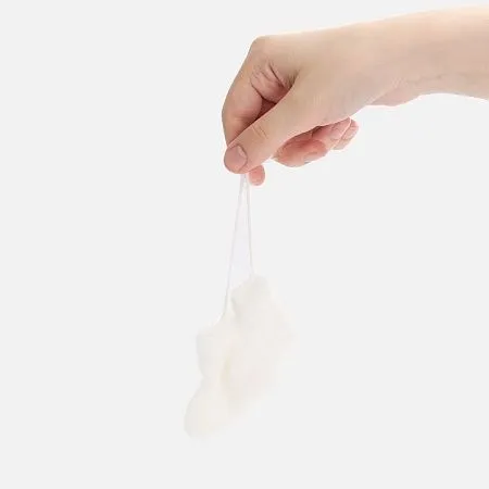 Подвеска на елку «Вьюшка», носочки, белая