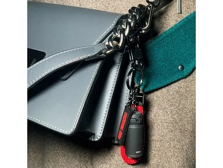 Брелок сувенирный THERMOS - 120 лет