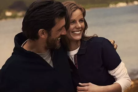 Рубашка поло мужская AVON, черная