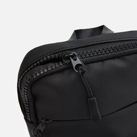 Спортивная кросс-боди сумка UrbanHike, черная