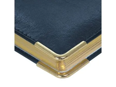 Ежедневник недатированный А5+ Persona