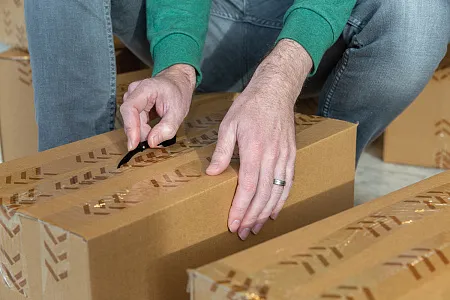 Открывалка для посылок