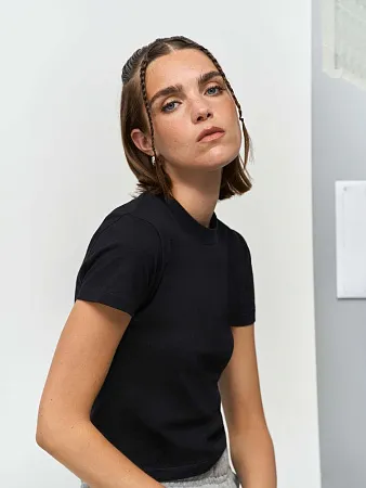 Футболка женская Lilia, черная