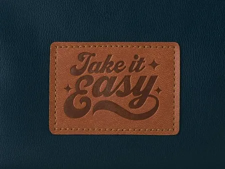 Косметичка из эко-кожи Enio с патчами