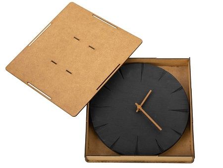 Часы деревянные Валери