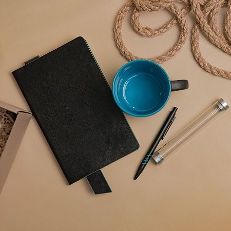 Набор подарочный DESKTOP: кружка, ежедневник, ручка,  стружка, коробка, черный/голубой