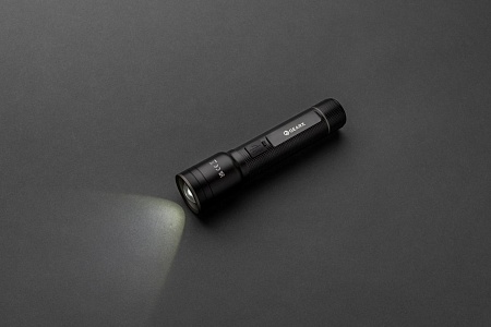Мощный фонарь Gear X из переработанного алюминия RCS с аккумулятором, 10 Вт
