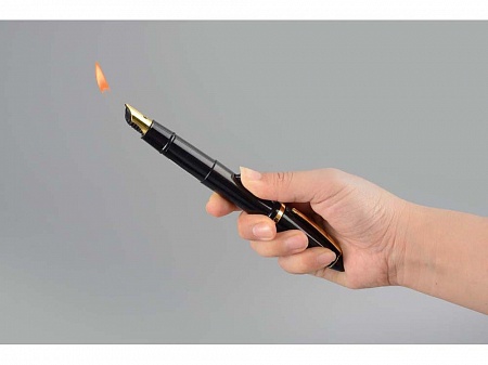 Набор Акра: ручка-зажигалка, пепельница
